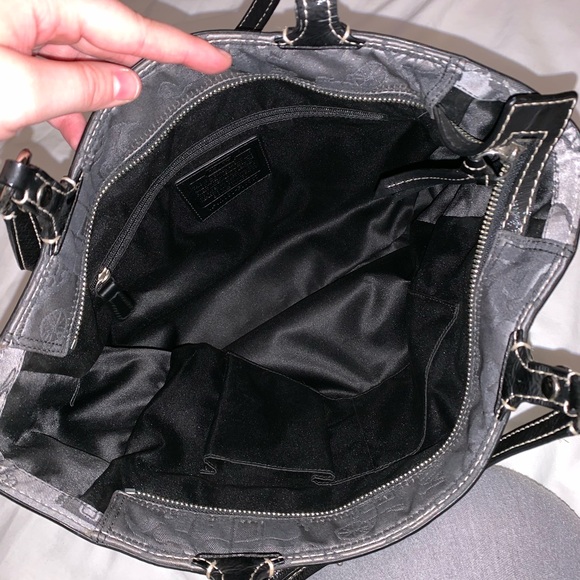 Coach tote purse - Picture 3 of 3